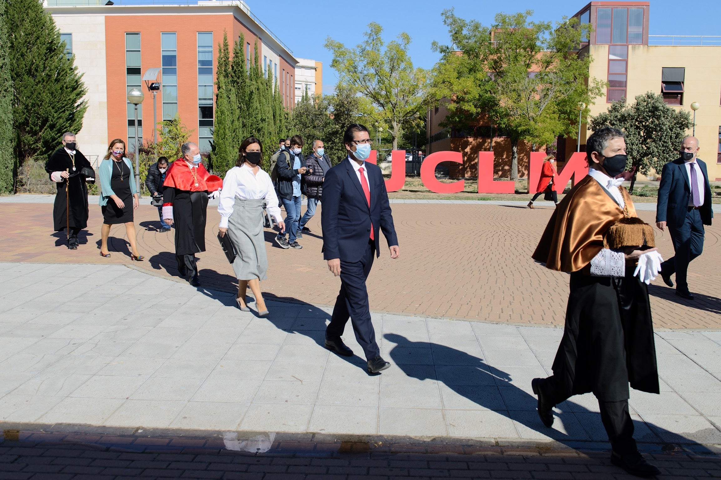 El rector de la UCLM subraya los esfuerzos de la institución académica para asegurar la docencia ante cualquier escenario El rector de la UCLM subraya los esfuerzos de la institución académica para asegurar la docencia ante cualquier escenario