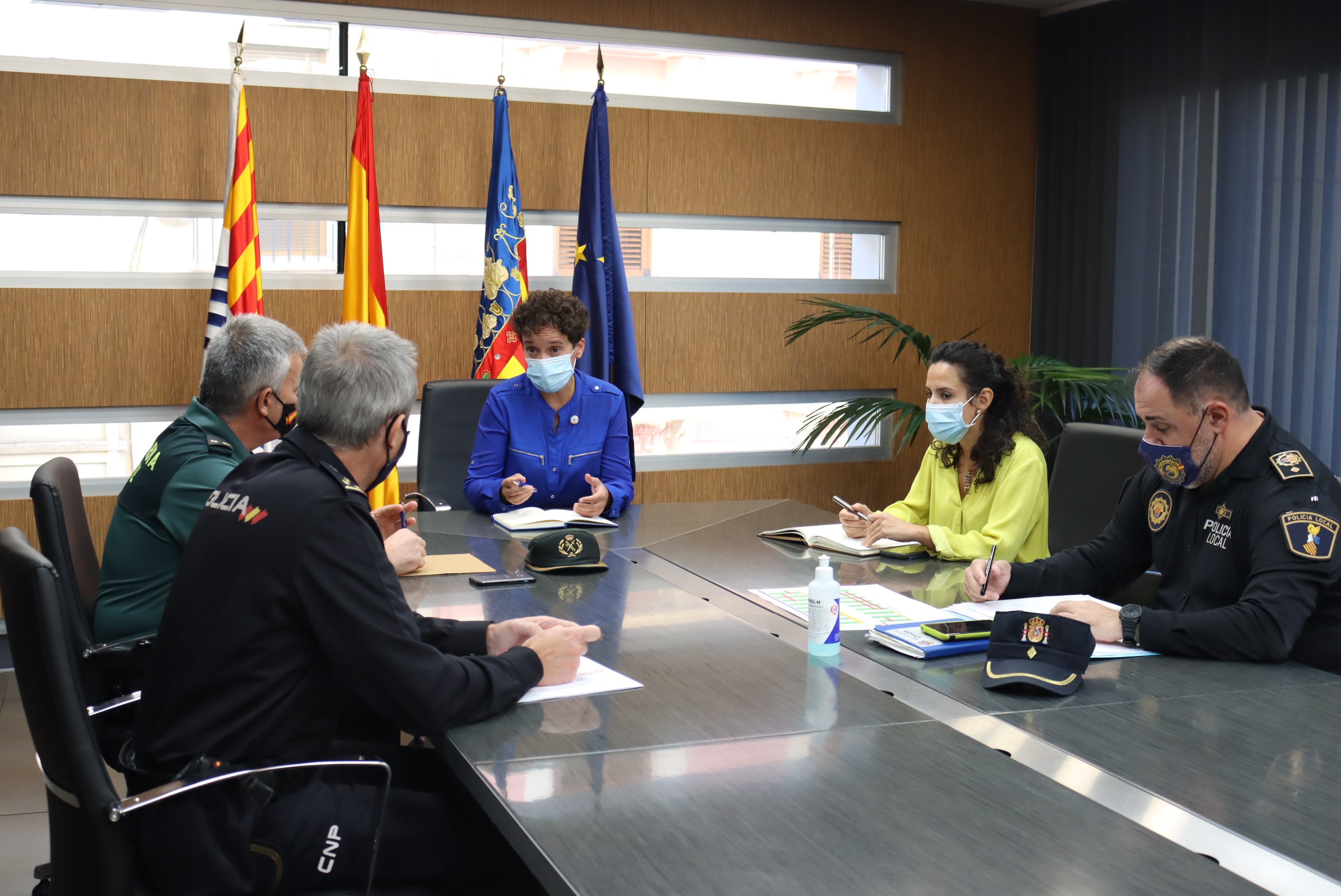 Onda coordina el dispositivo de seguridad para evitar las fiestas alternativas a la suspendida Fira Onda coordina el dispositivo de seguridad para evitar las fiestas alternativas a la suspendida Fira