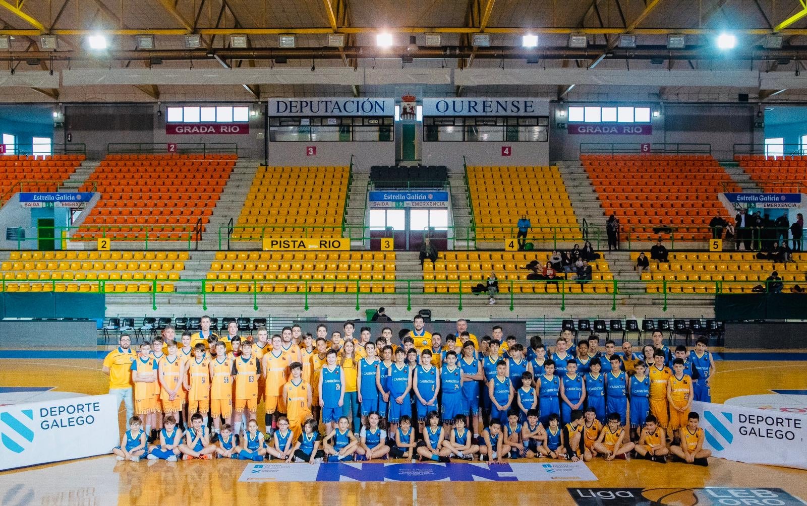 La cantera del Club Ourense Baloncesto arranca los entrenamientos La cantera del Club Ourense Baloncesto arranca los entrenamientos