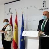 Carmen Olmedo y Francisco José García durante la rueda de prensa