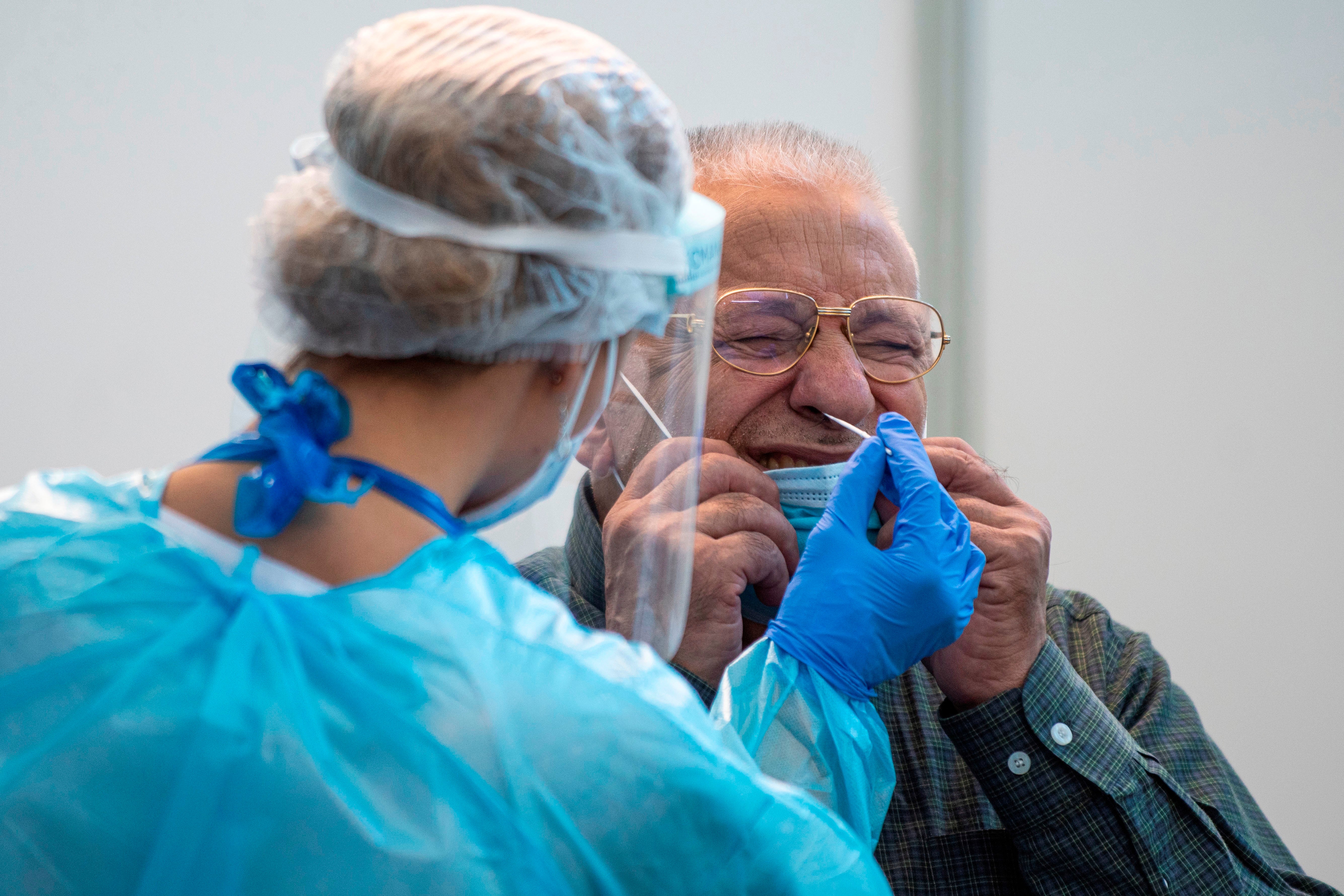 La Consulta Médica: La solución a la pandemia de hacer un test masivo a toda España La Consulta Médica: La solución a la pandemia de hacer un test masivo a toda España