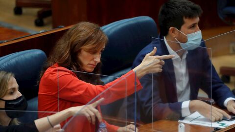 El gesto pol&eacute;mico que ha hecho la diputada de M&aacute;s Madrid, M&oacute;nica Garc&iacute;a