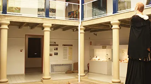 Museo Municipal de Alcázar Exposición Internacional de Pintura