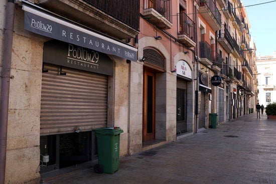 Els experts adverteixen que les ajudes a empreses i famílies retarden el canvi productiu a Espanya Els experts adverteixen que les ajudes a empreses i famílies retarden el canvi productiu a Espanya