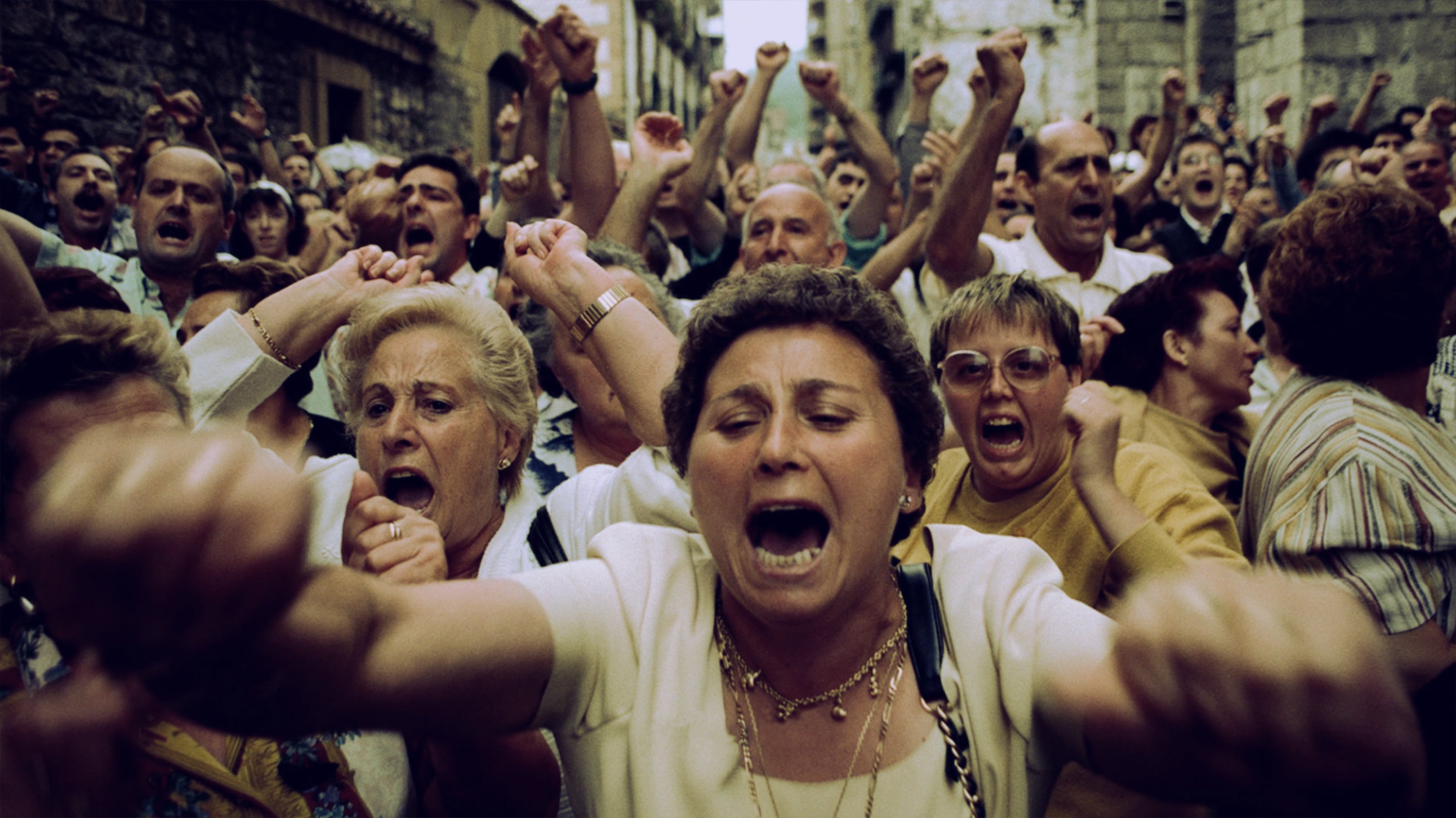 'El instante decisivo', el documental que bucea en los 12 días que cambiaron España 'El instante decisivo', el documental que bucea en los 12 días que cambiaron España