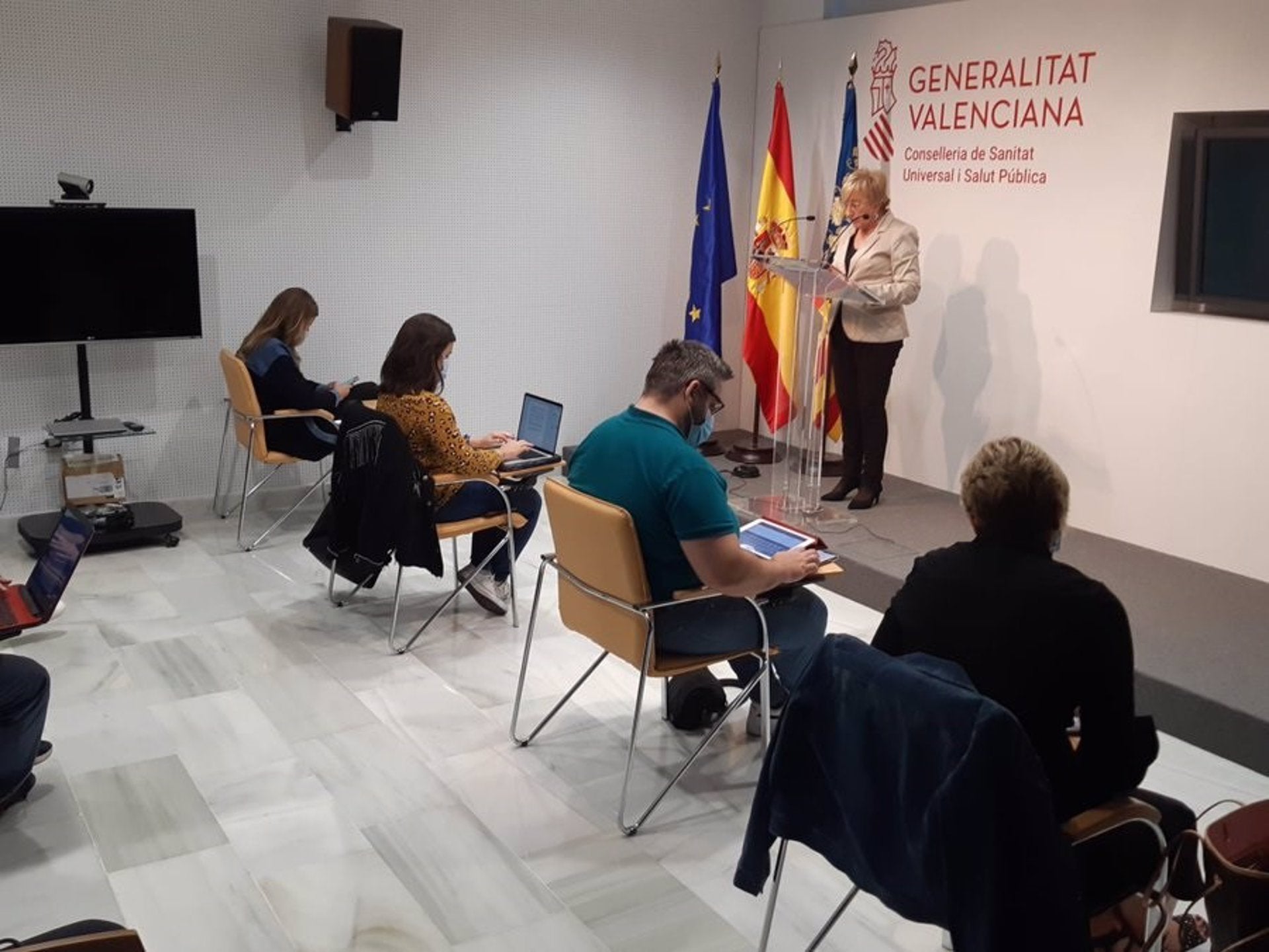 Catorce fallecidos por Covid-19 en la provincia de Alicante y 713 nuevos positivos Catorce fallecidos por Covid-19 en la provincia de Alicante y 713 nuevos positivos