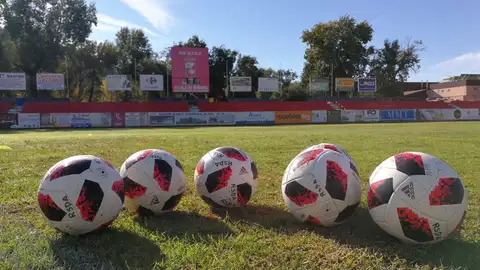 Estadio del Val, Alcalá de Henares Campo de fútbol de la Real Sociedad Deportiva Alcalá