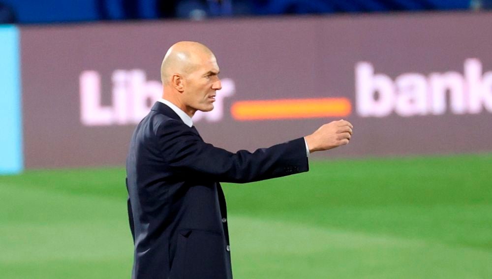Zidane, en un partido del Real Madrid Zidane, en un partido del Real Madrid
