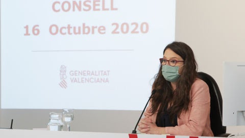 M&oacute;nica Oltra Pleno Consell mascarilla