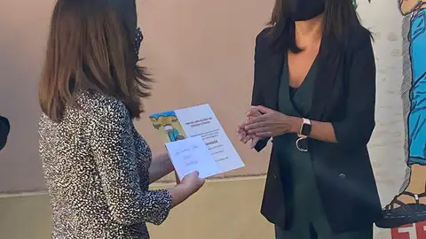 Instantes de la entrega de los premios Instantes de la entrega de los premios