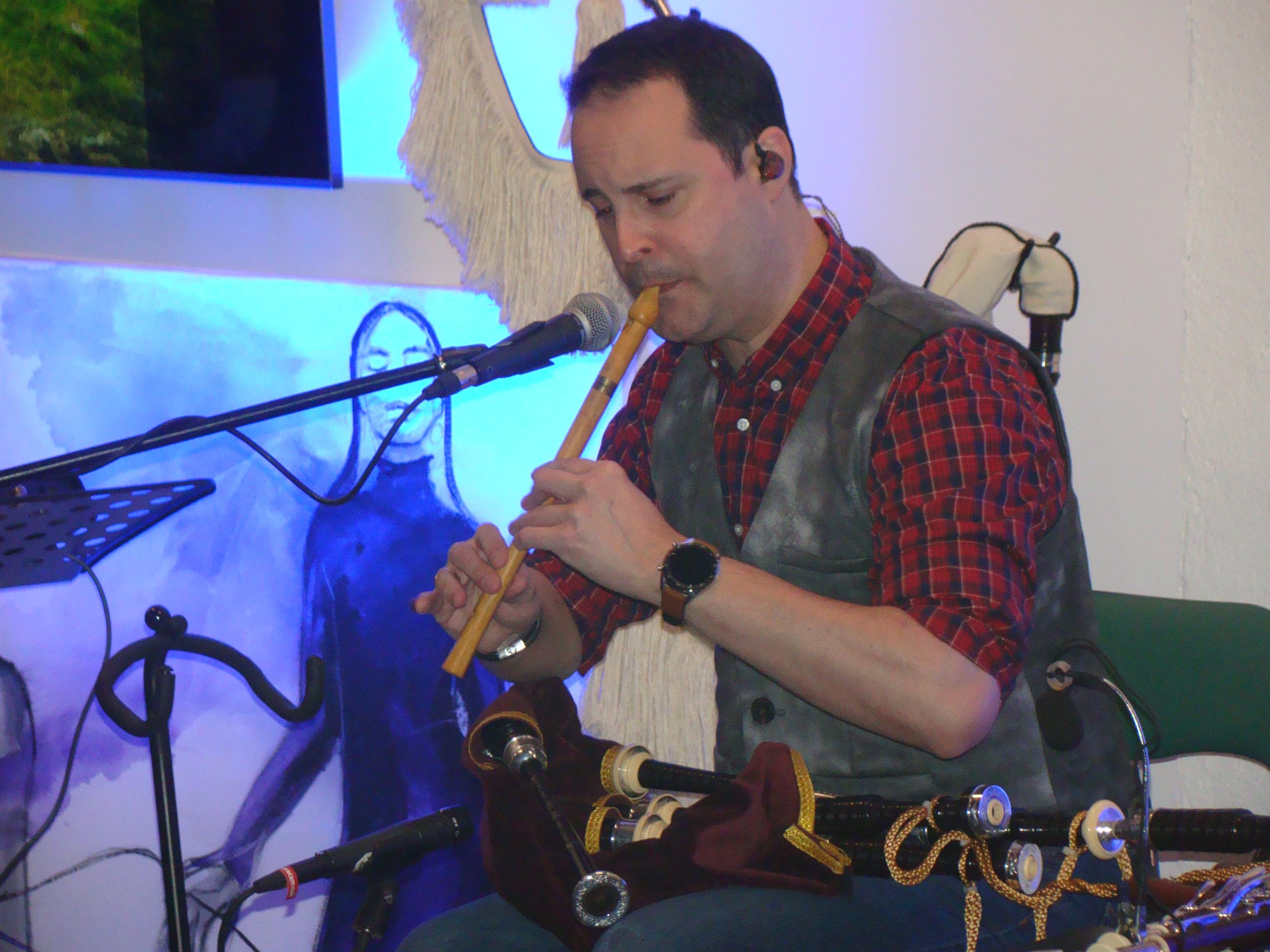 Mosquera Celtic Band presenta su último trabajo “Terra” en el Espacio-Arte El Dorado Mosquera Celtic Band presenta su último trabajo “Terra” en el Espacio-Arte El Dorado