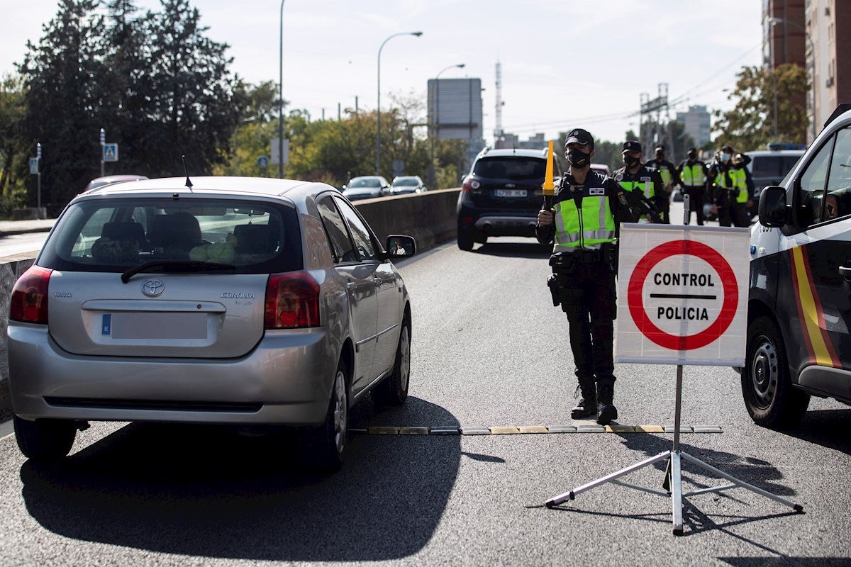 Coronavirus España: Estado de alarma en Madrid y confinamiento de municipios hoy, nuevas medidas de Sanidad y última hora de la Covid-19 Coronavirus España: Estado de alarma en Madrid y confinamiento de municipios hoy, nuevas medidas de Sanidad y última hora de la Covid-19