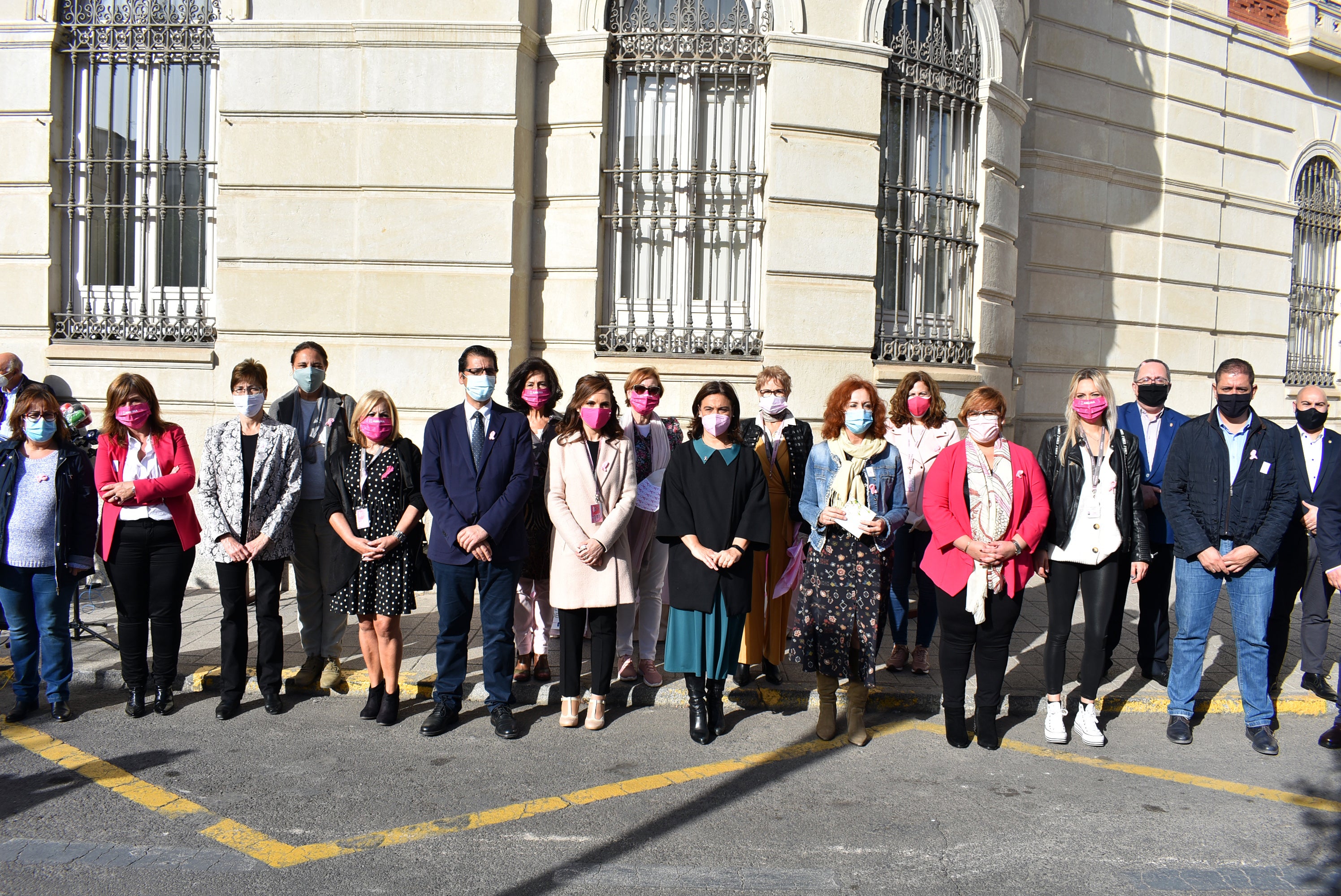 Detección precoz e investigación, peticiones de AMUMA en el Día Internacional contra el Cáncer de Mama Detección precoz e investigación, peticiones de AMUMA en el Día Internacional contra el Cáncer de Mama