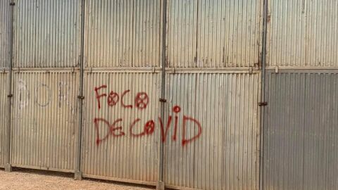 La Policia Local revisar&agrave; les c&agrave;meres de vigil&agrave;cia de la zona per intentar localitzar als autors dels fets. 