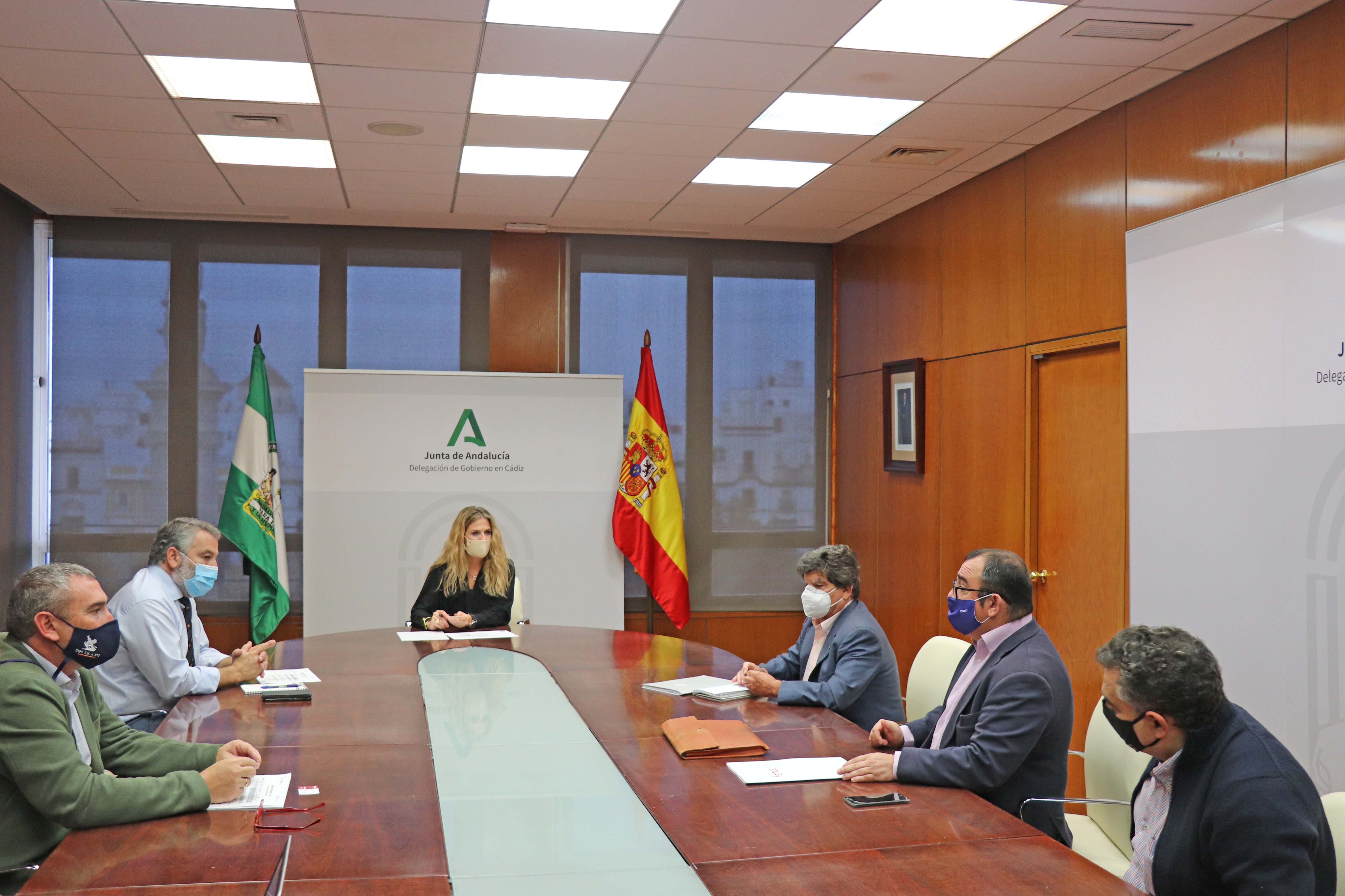Mestre se compromete con la FEMCA para fortalecer la industria auxiliar gaditana Mestre se compromete con la FEMCA para fortalecer la industria auxiliar gaditana