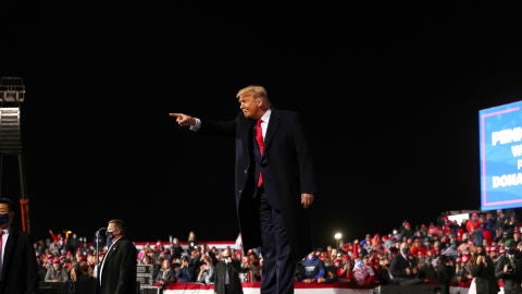 Donald Trump se hunde en las encuestas e intenta salvar su reelecci&oacute;n en las presidenciales de Estados Unidos