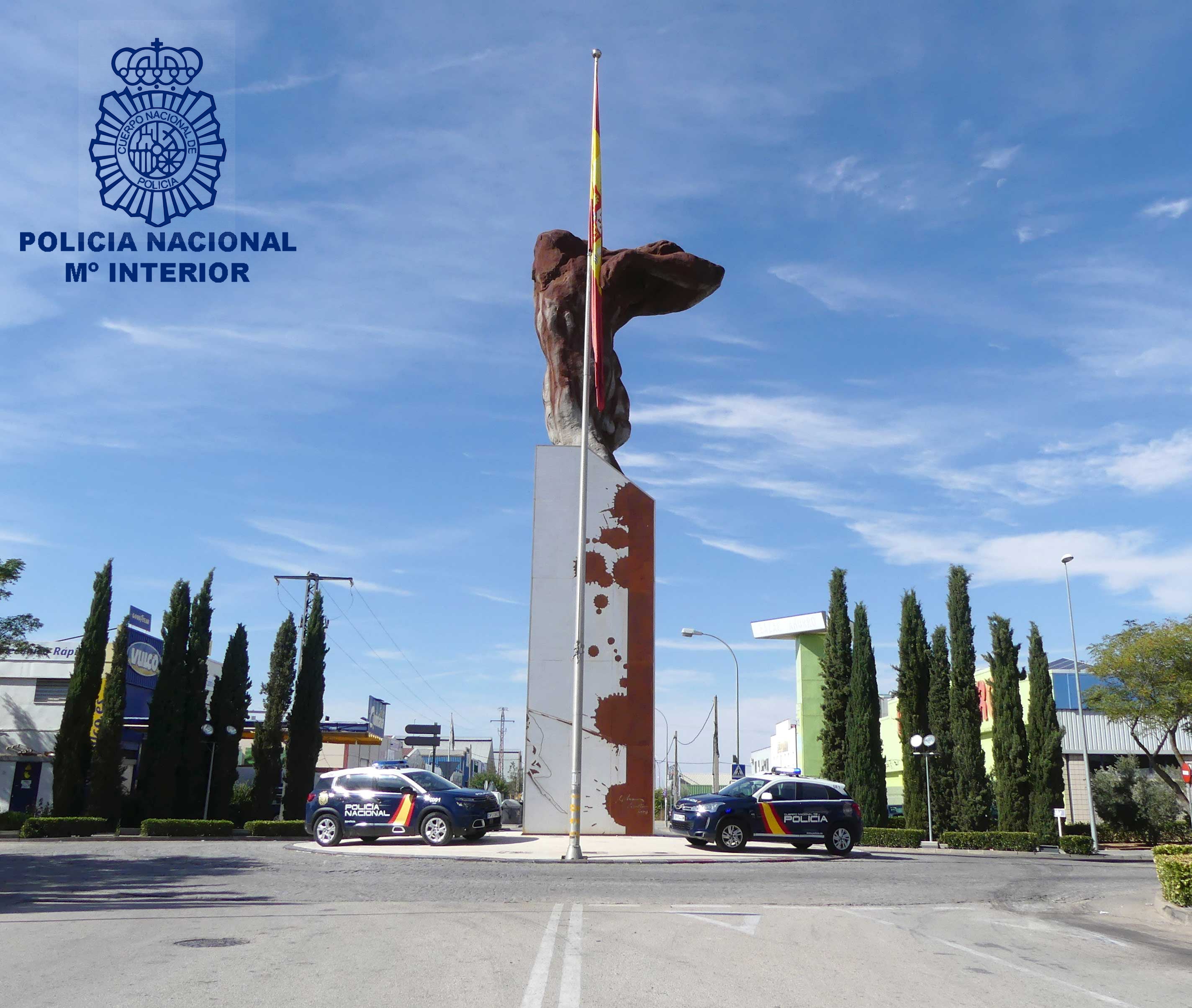 Detienen a dos mujeres que trataban de introducir cocaína y heroína en Valdepeñas para su posterior distribución Detienen a dos mujeres que trataban de introducir cocaína y heroína en Valdepeñas para su posterior distribución