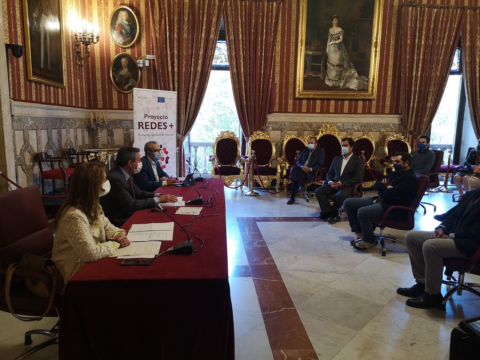 El Ayuntamiento pone en marcha prácticas remuneradas e itinerarios formativos para 675 personas desempleadas a través del programa Redes+ El Ayuntamiento pone en marcha prácticas remuneradas e itinerarios formativos para 675 personas desempleadas a través del programa Redes+