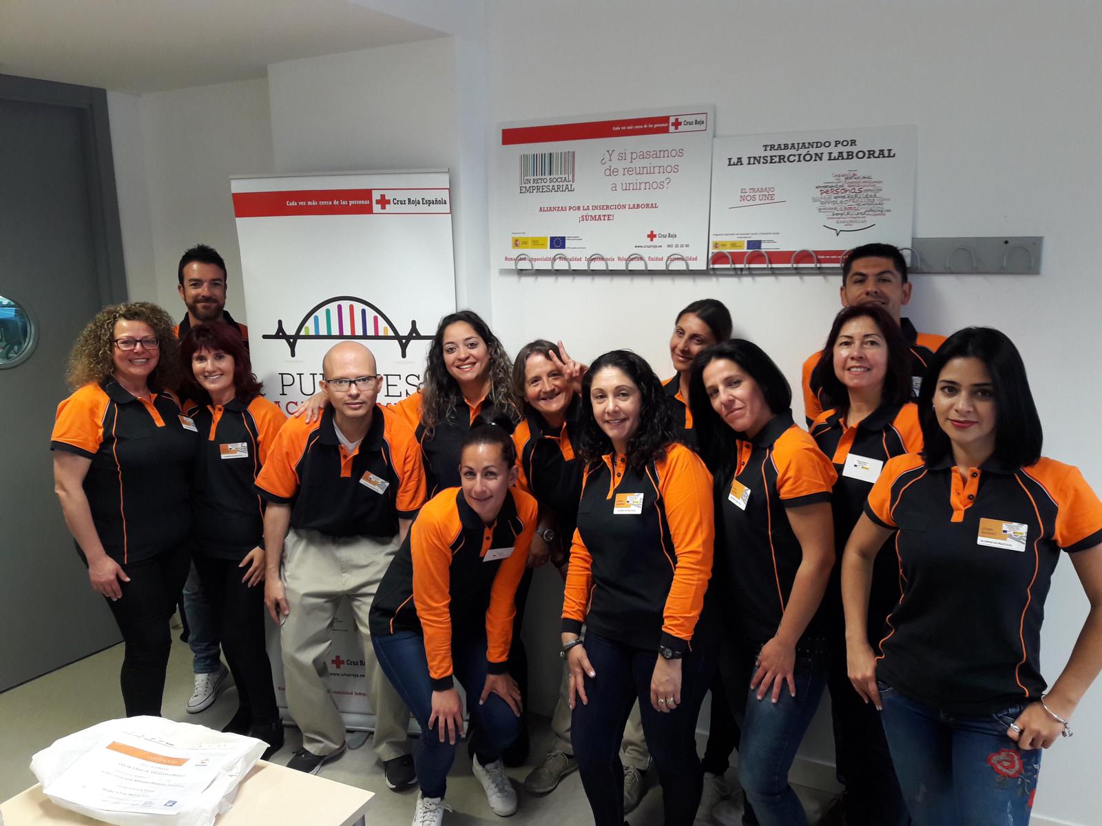 Proyecto: Reto Social Empresarial de Cruz Roja, un puente hacía la inserción laboral Proyecto: Reto Social Empresarial de Cruz Roja, un puente hacía la inserción laboral