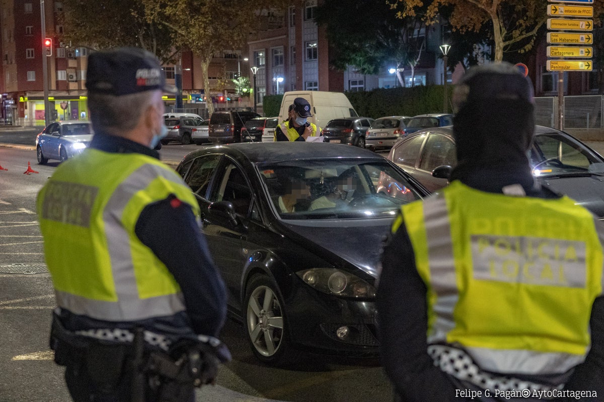 Policía Local interpone 91 sanciones por incumplimiento de medidas COVID-19 Policía Local interpone 91 sanciones por incumplimiento de medidas COVID-19