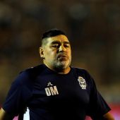 Diego Maradona padece un hematoma subdural en la cabeza y tendrá que ser intervenido quirúrgicamente en las próximas horas esta misma noche. 