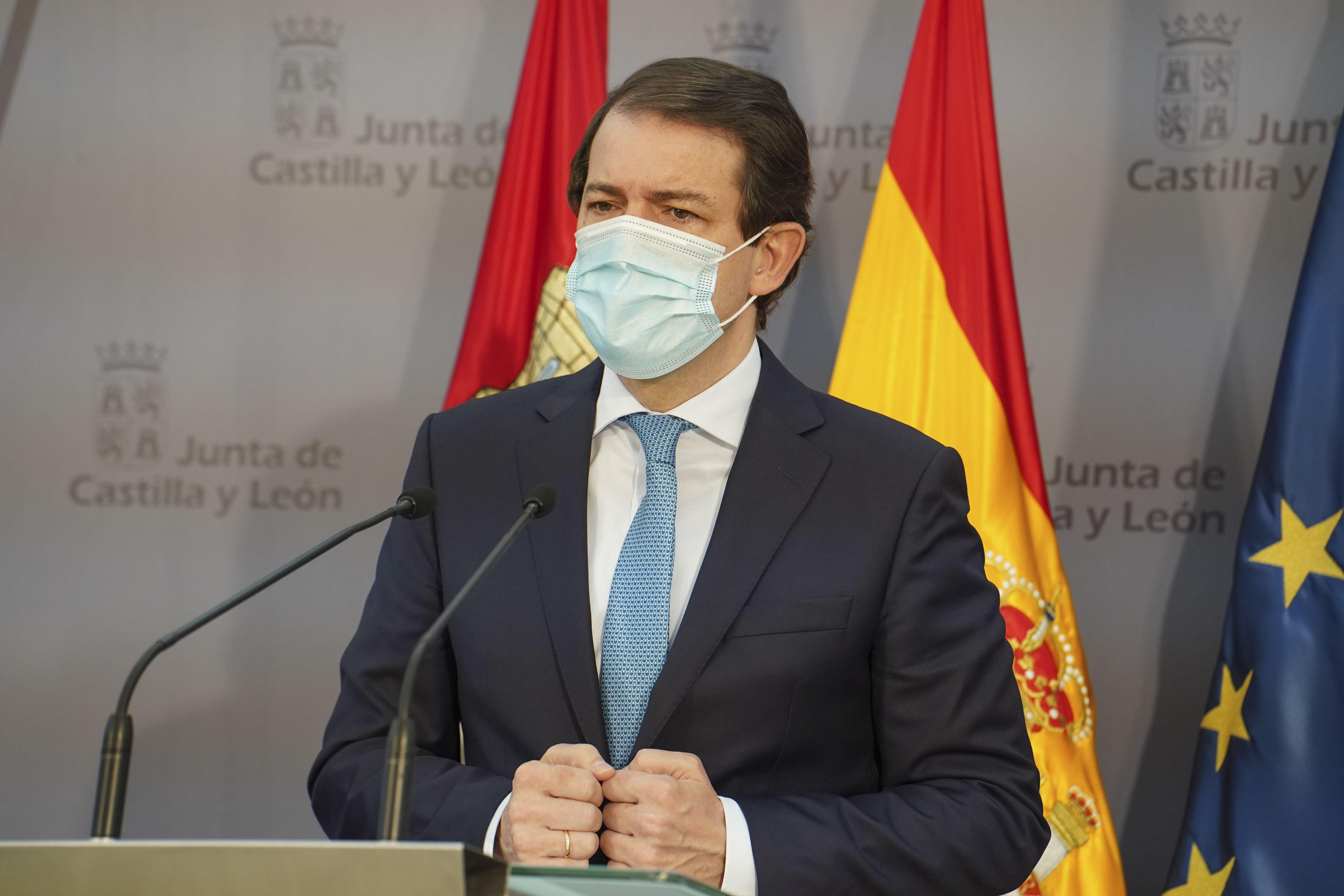 La Junta lamenta que el Gobierno "trate de obstaculizar" las medidas para frenar la pandemia La Junta lamenta que el Gobierno "trate de obstaculizar" las medidas para frenar la pandemia
