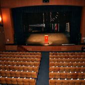 Los músicos callejeros de la Bahía tienen su sitio en el Teatro Moderno con 'Sucedió en la calle'