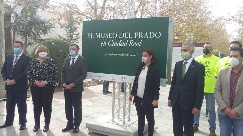 Momento de la inauguraci&oacute;n de la exposici&oacute;n