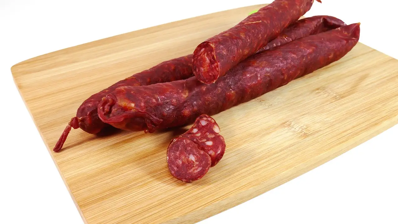 Andalucía retira del mercado un lote de chorizo por listeriosis Andalucía retira del mercado un lote de chorizo por listeriosis