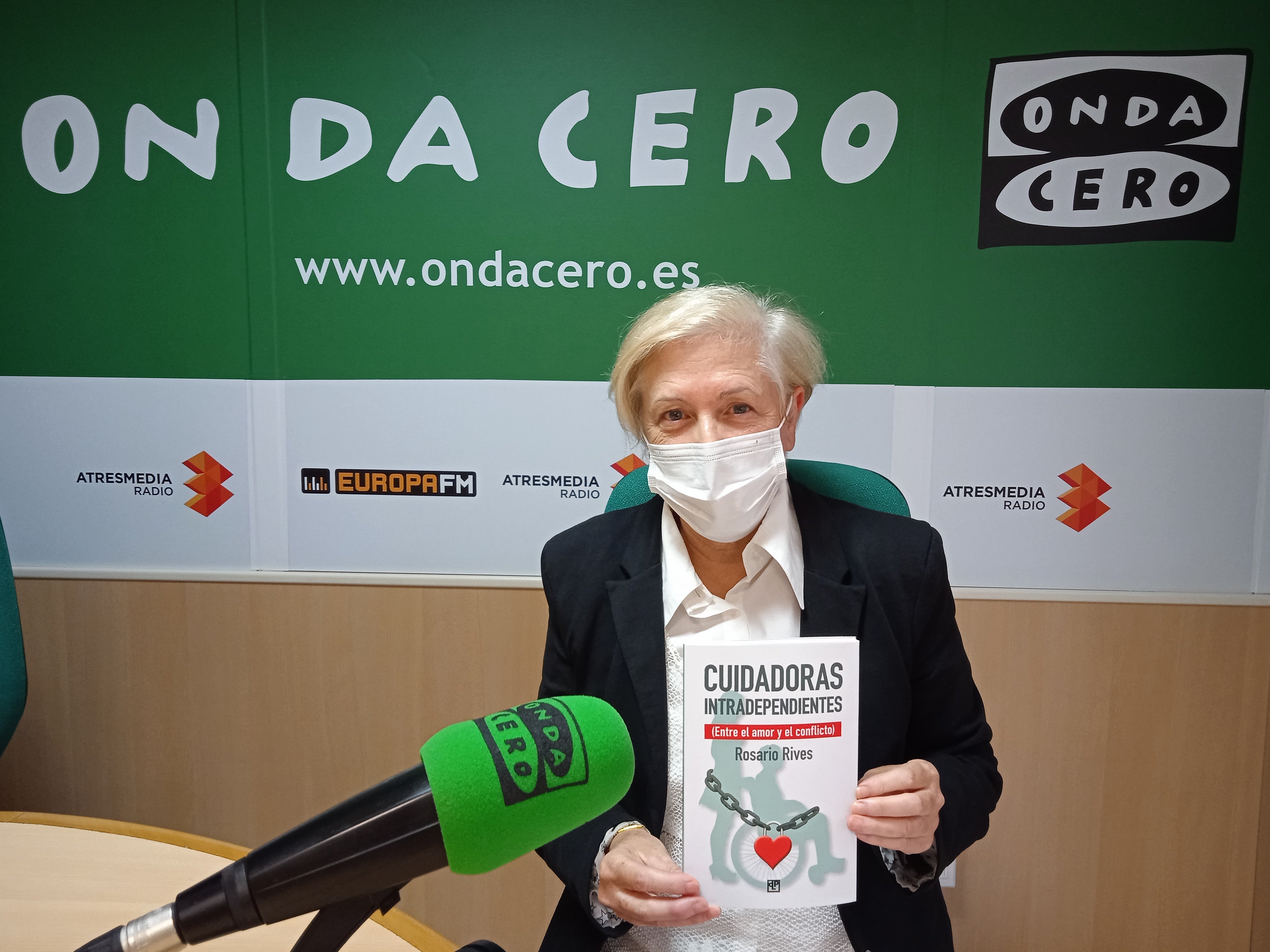 'Cuidadoras intradependientes. Entre el amor y el conflicto', nuevo libro de Rosario Rives 'Cuidadoras intradependientes. Entre el amor y el conflicto', nuevo libro de Rosario Rives