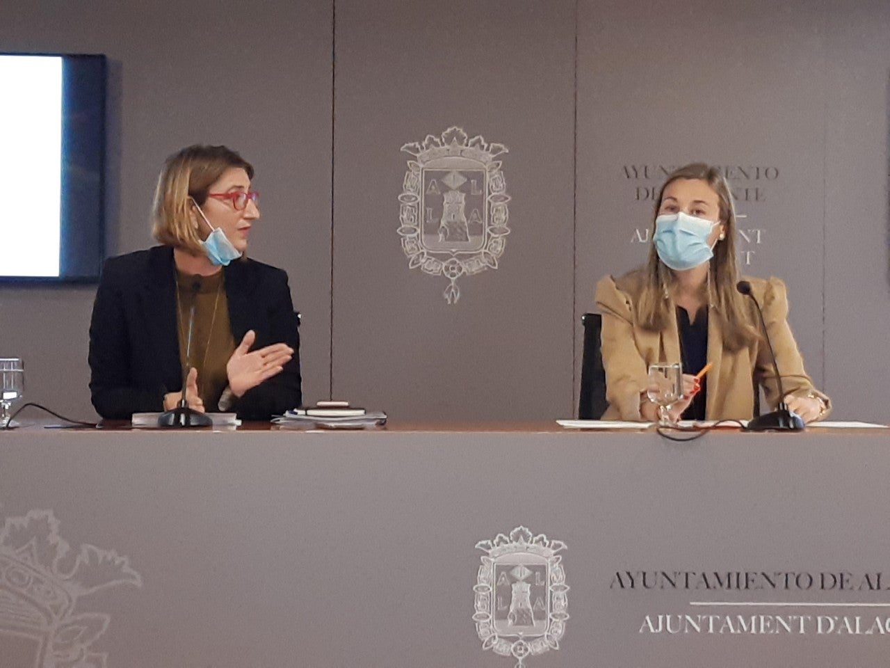 El Ayuntamiento de Alicante habilita la solicitud de las nuevas ayudas para el comercio y la hostelería por la Covid-19 El Ayuntamiento de Alicante habilita la solicitud de las nuevas ayudas para el comercio y la hostelería por la Covid-19