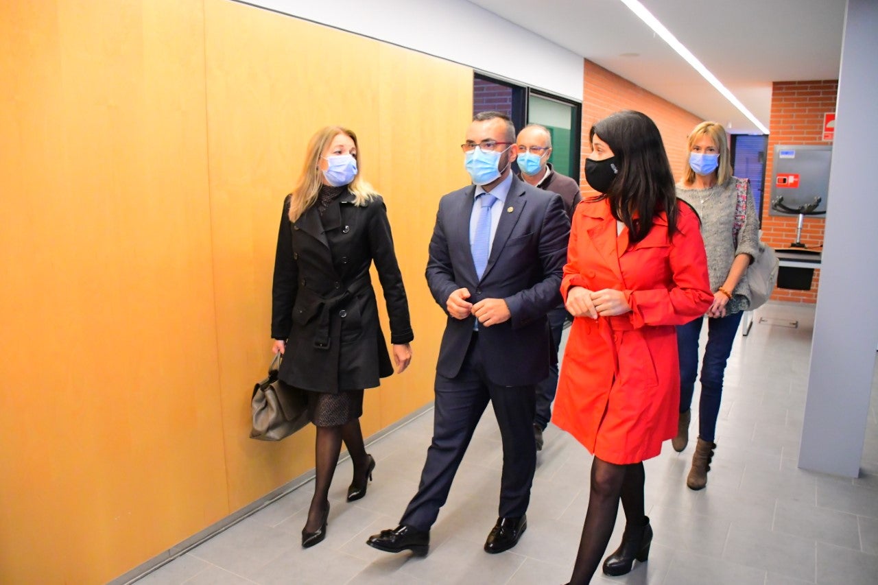 Vila-real comptarà amb un nou centre de salut en la biblioteca de Solades Vila-real comptarà amb un nou centre de salut en la biblioteca de Solades