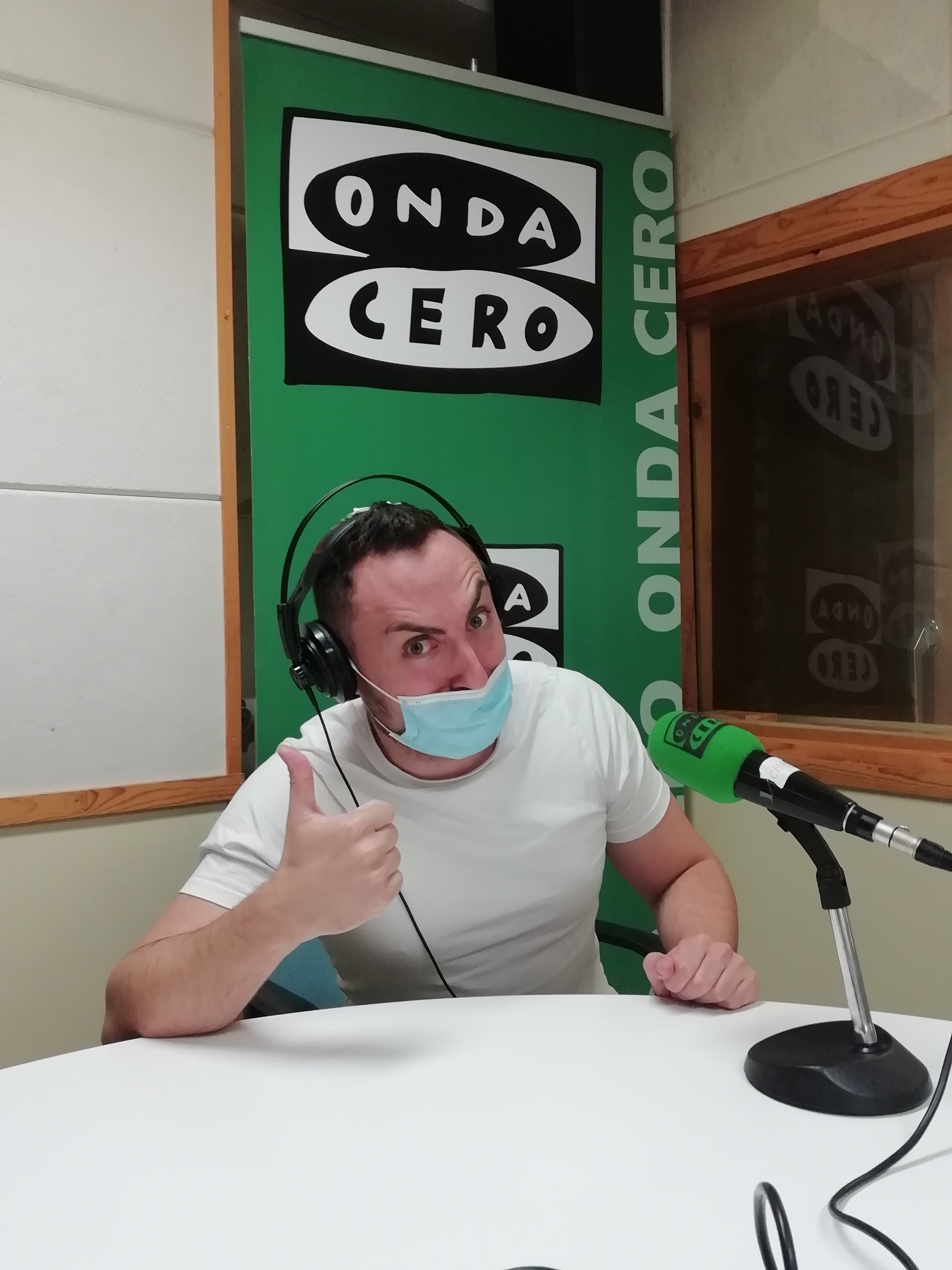 Hablamos de Magia en Onda Cero Segovia con Héctor Sansegundo Hablamos de Magia en Onda Cero Segovia con Héctor Sansegundo