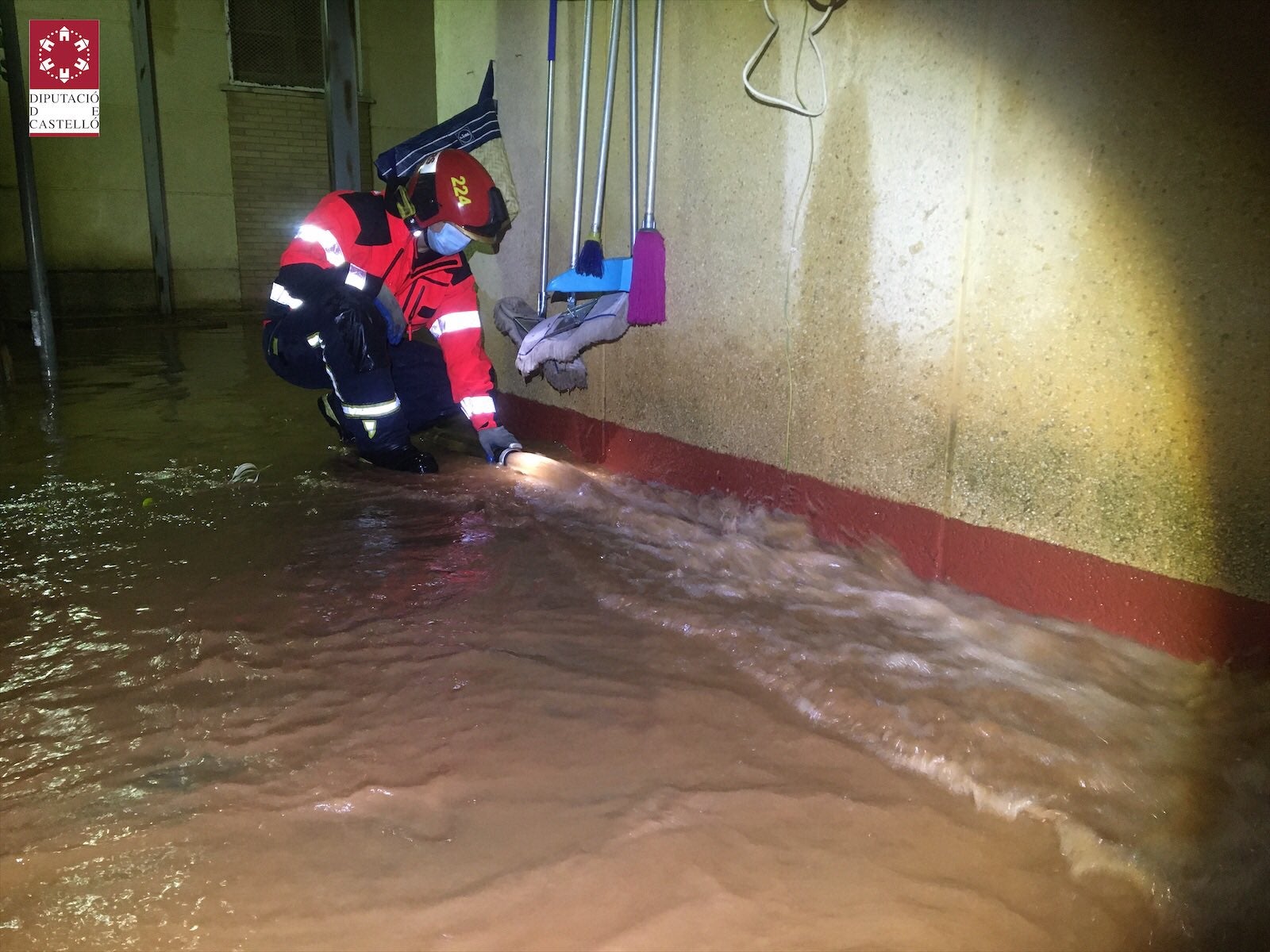 La DANA deja en Castellón inundaciones y varios atrapados en vehículos La DANA deja en Castellón inundaciones y varios atrapados en vehículos