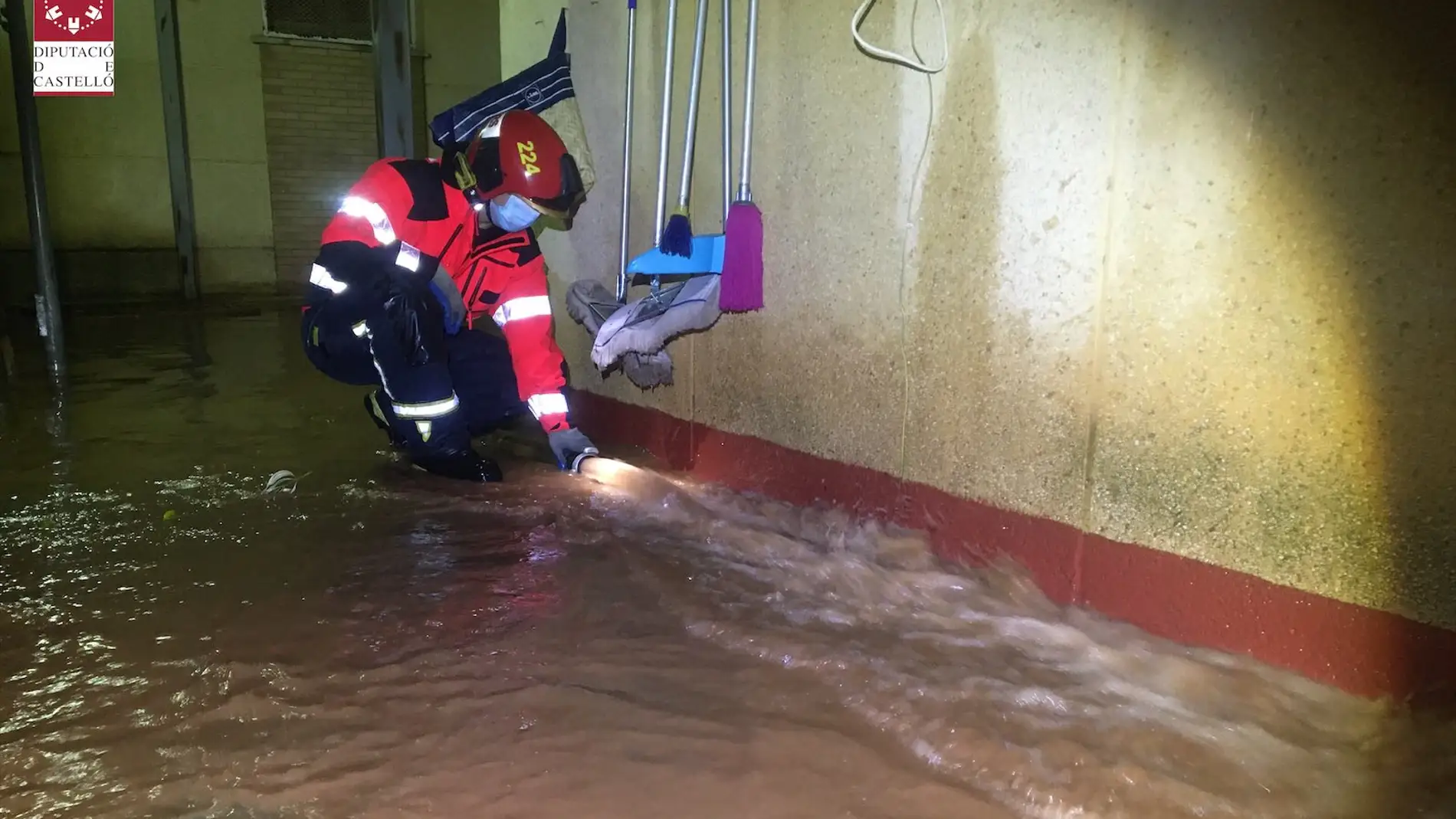 La DANA deja en Castellón inundaciones y varios atrapados en vehículos