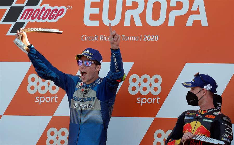 Joan Mir lidera el triplete español en Cheste y se acerca al título Joan Mir lidera el triplete español en Cheste y se acerca al título