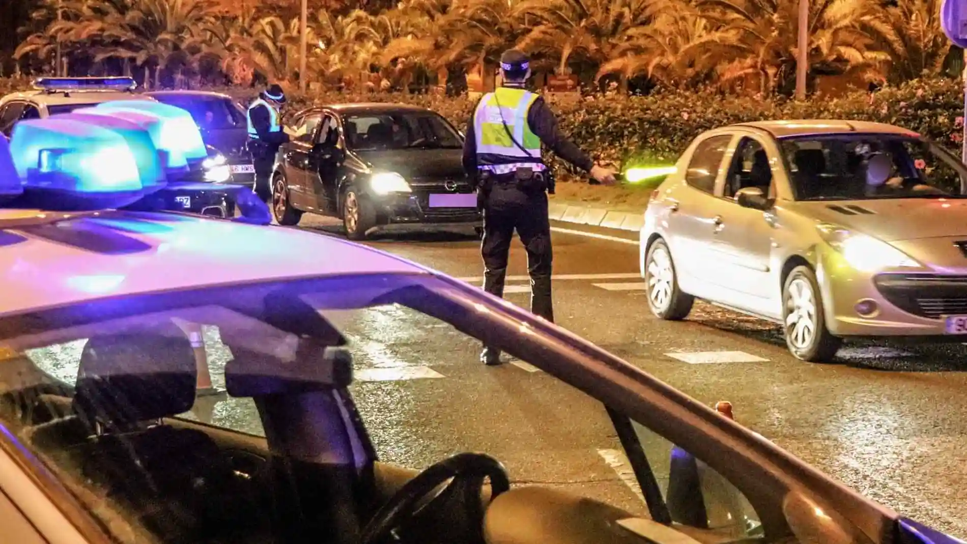 Control policial anoche en Alicante