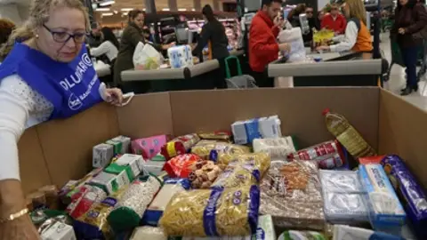 El Gran Recapte del Banc d’Aliments demana la solidaritat de la ciutadania El Gran Recapte del Banc d’Aliments demana la solidaritat de la ciutadania