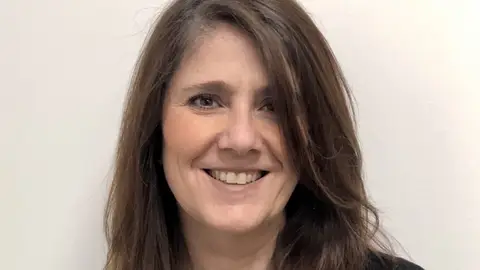 Marisa Lacabe Mas de Uno Pamplona