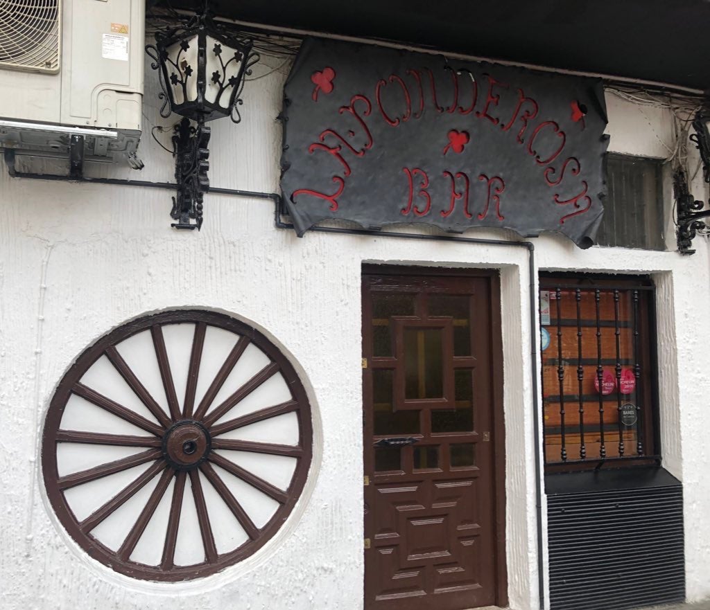 Cierre en el interior de locales de hostelería y restauración de Cuenca Cierre en el interior de locales de hostelería y restauración de Cuenca