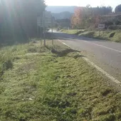 A Xunta intensifica os traballos de roza e limpieza nas estradas de Ourense A Xunta intensifica os traballos de roza e limpieza nas estradas de Ourense