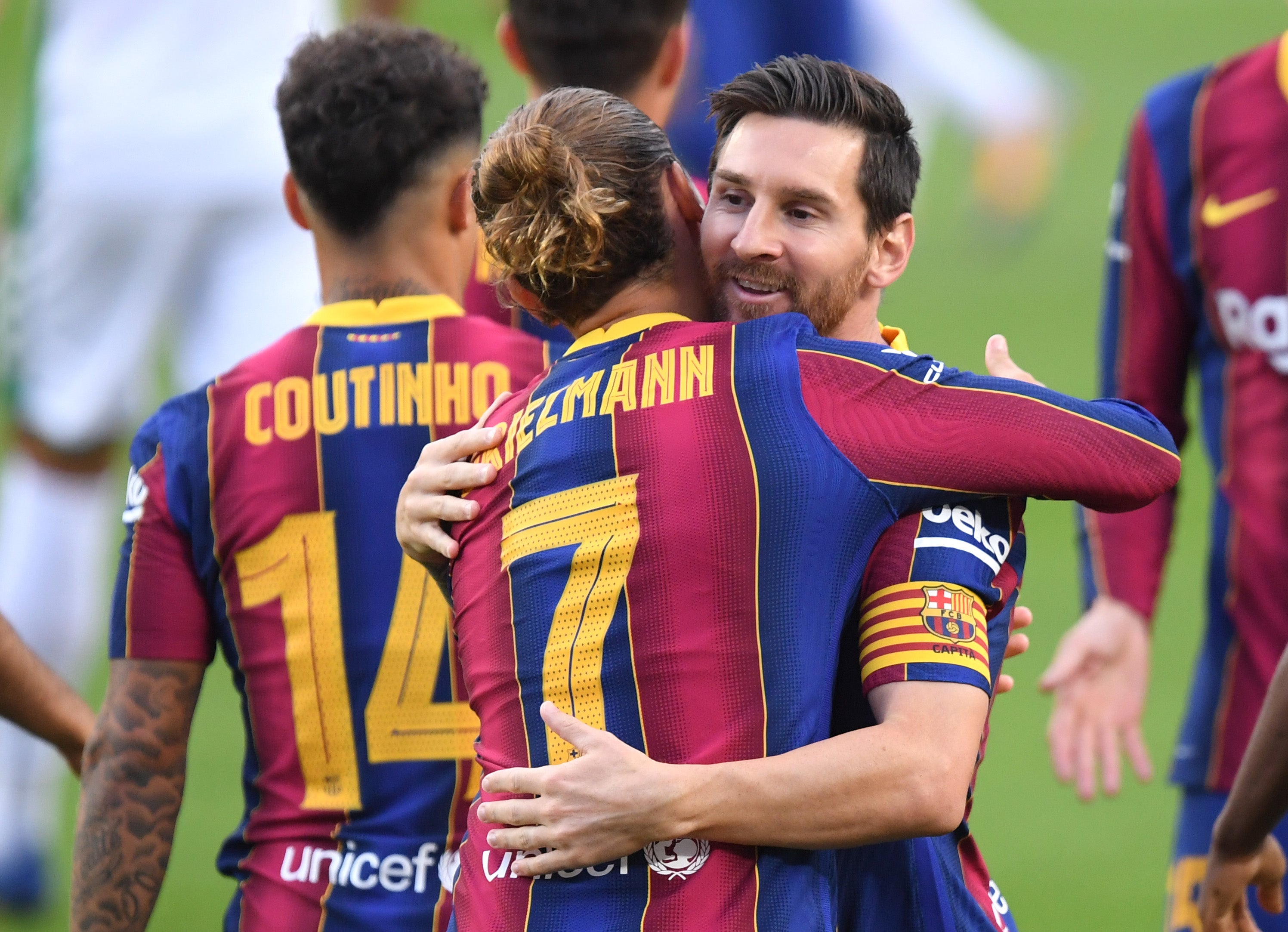 Valdano: "A Griezmann le preocupa su relación con Messi, que no la enturbie nadie" Valdano: "A Griezmann le preocupa su relación con Messi, que no la enturbie nadie"