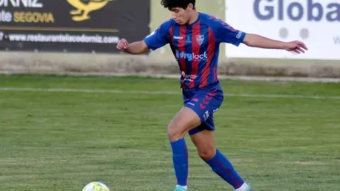 Diego Almendáriz jugador de la Gimnástica Segoviana Gimnástica Segoviana