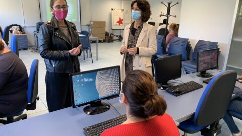 'Empléate desde la igualdad', una apuesta por la inserción laboral de mujeres en situación de vulnerabilidad 'Empléate desde la igualdad', una apuesta por la inserción laboral de mujeres en situación de vulnerabilidad