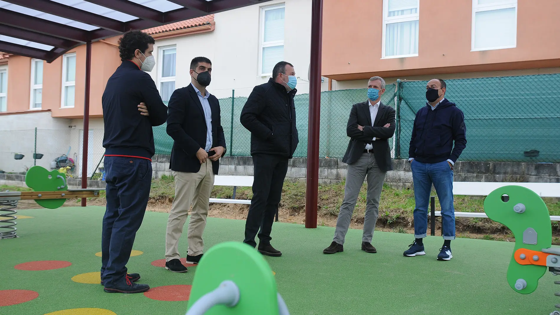 A Xunta colabora na creación dun parque infantil no Concello de Nogueira de Ramuín