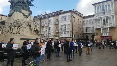 Concentración de los trabajadores de Mercedes. Concentración de los trabajadores de Mercedes.