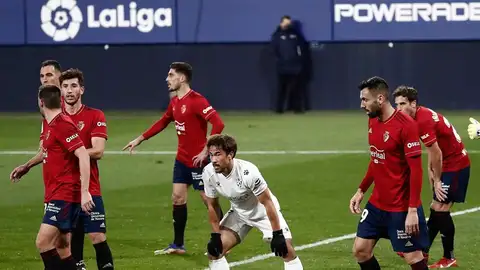 Osasuna firma las tablas, el resultado preferido del Huesca de Míchel