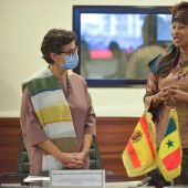 La ministra Arancha González Laya en su viaje a Senegal