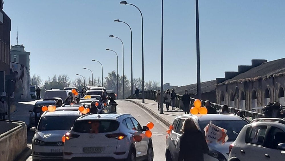 Inicio del recorrido en una jornada gélida pero soleada en la capital