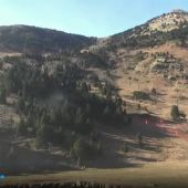 El verde se impone como protagonista en las estaciones de esquí ante la falta de nieve
